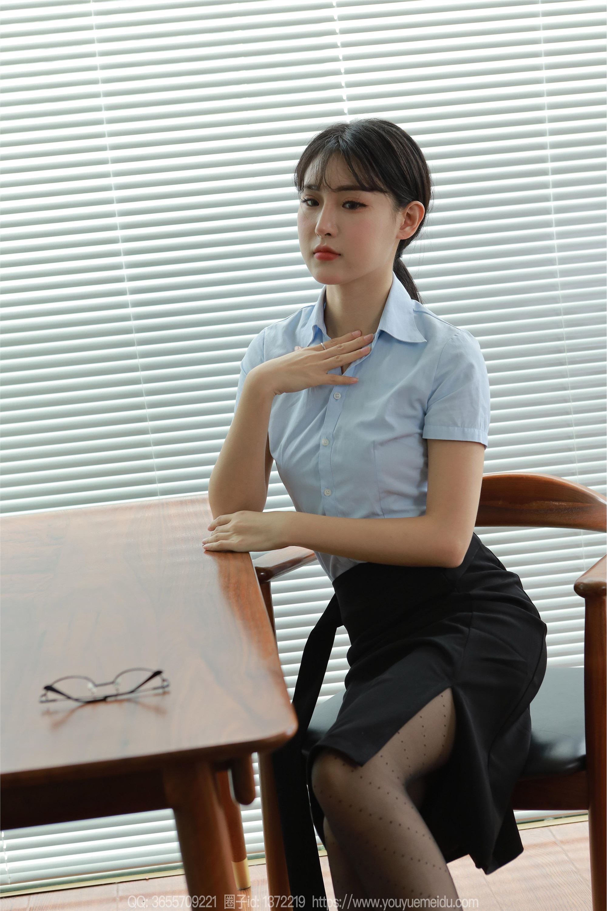 IESS异思趣向  2024.06.12 丝享家 1766 小宝《迷人波点》